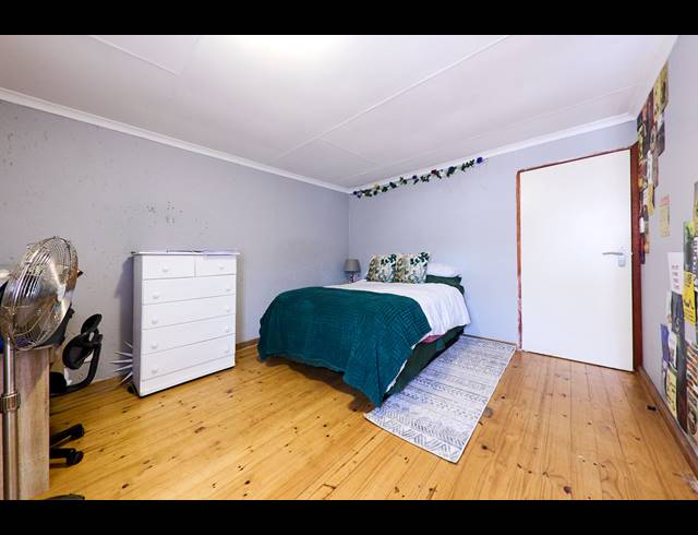 3 BEDROOM TOWNHOUSE FOR SALE IN BUCCLEUCH